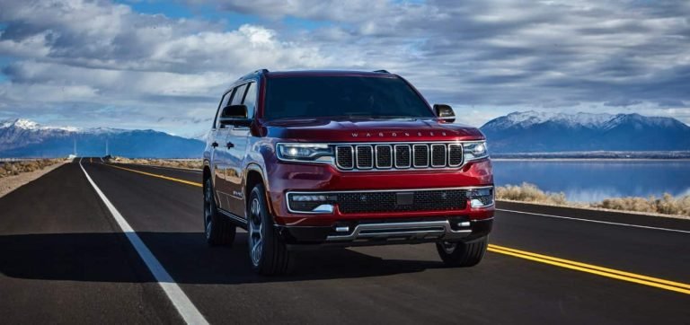 The Ultimate Guide to the 2023 Jeep Wagoneer: Power, Performance, and Luxury