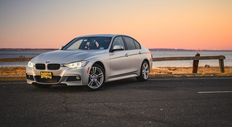 Common Problems With BMW F30: Troubleshooting Tips for Optimal Performance